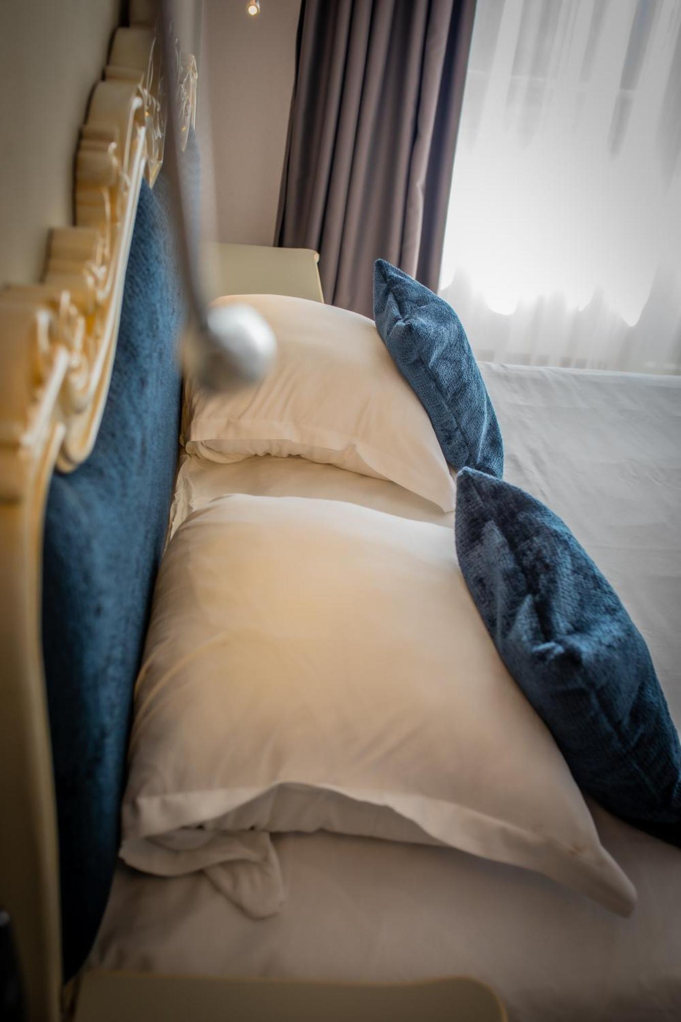 Alexain Hotel Restaurant & Wellness - Colmar Ouest トロワ・エピ エクステリア 写真